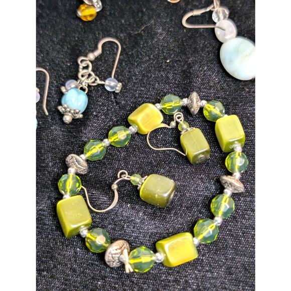 Stone, Crystal, Glass Dangle Earrings & One Green Glass Bracelet Jewelry Lot - Picture 6 of 12